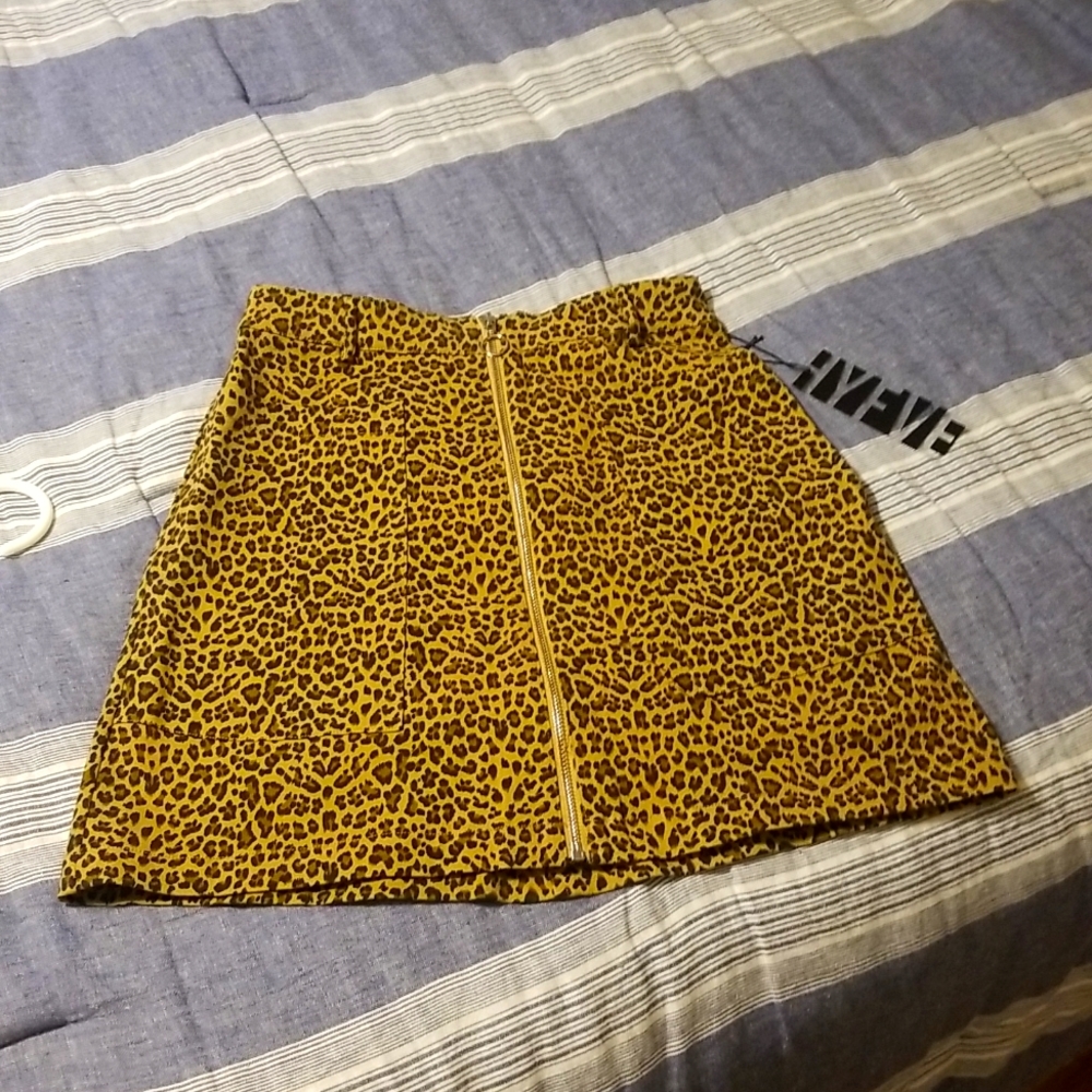 NWT HYFVE Leopard Print Skirt